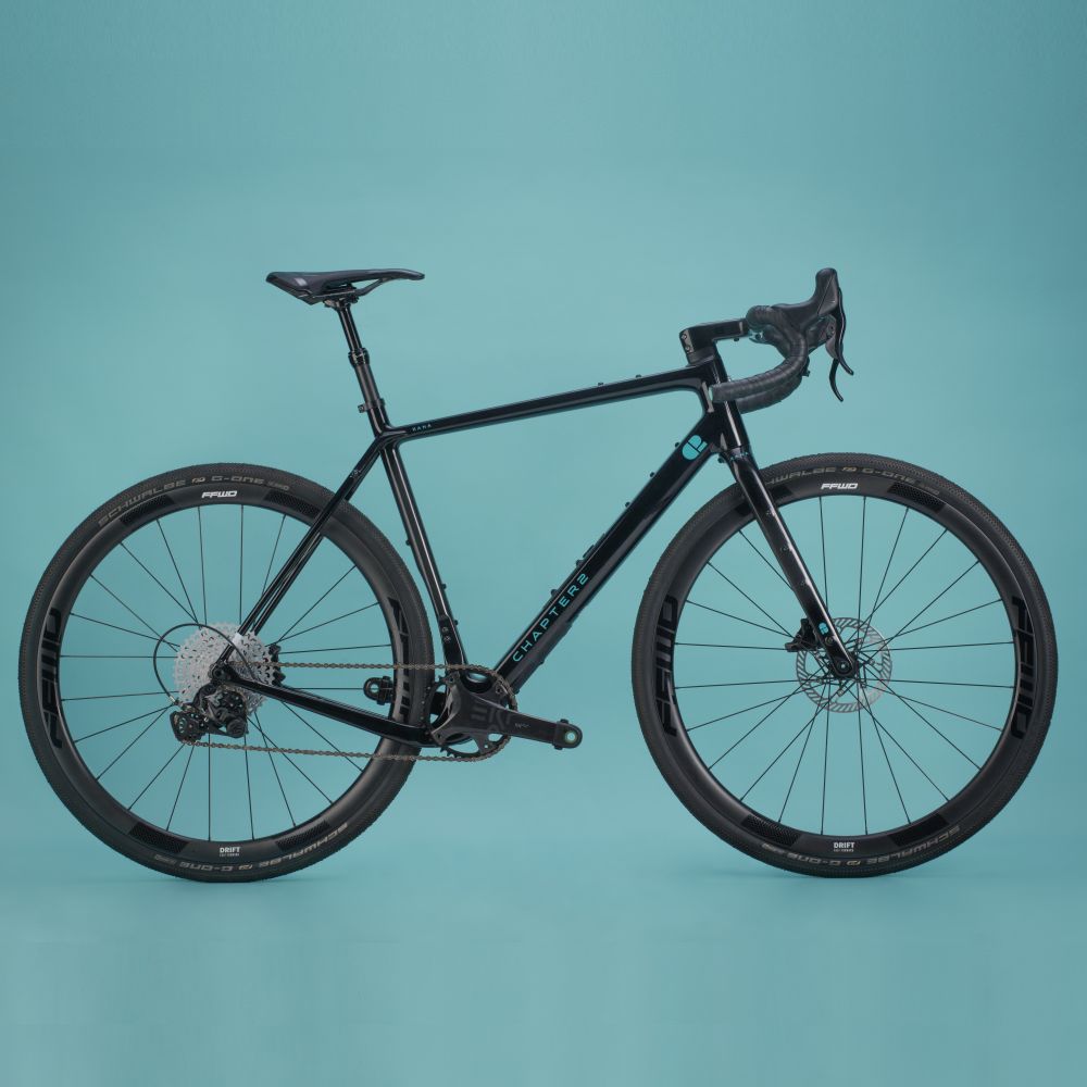 CHAPTER2 - KAHA GRAVEL - TUAURIURI (GLOSSY BLACK)