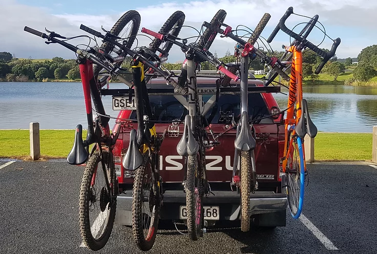 5 person top bike rack