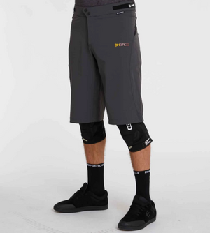 DHaRCO Mens Gravity Short Slate