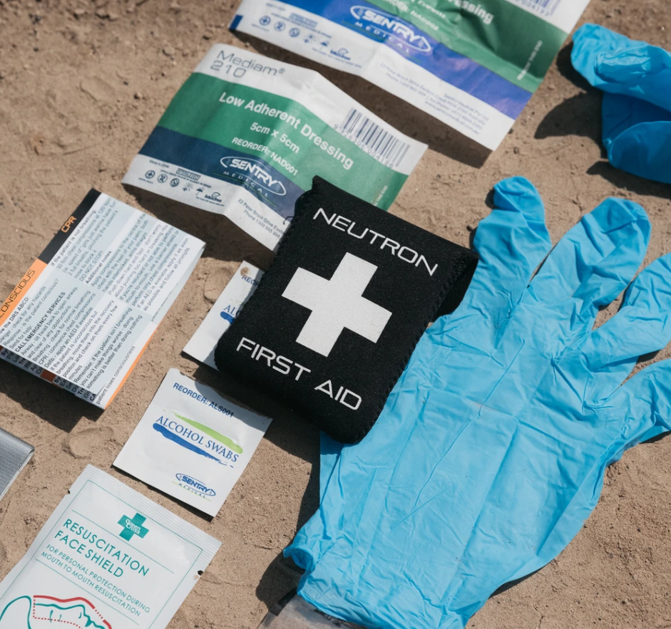 Neutron Components First Aid Kit Black